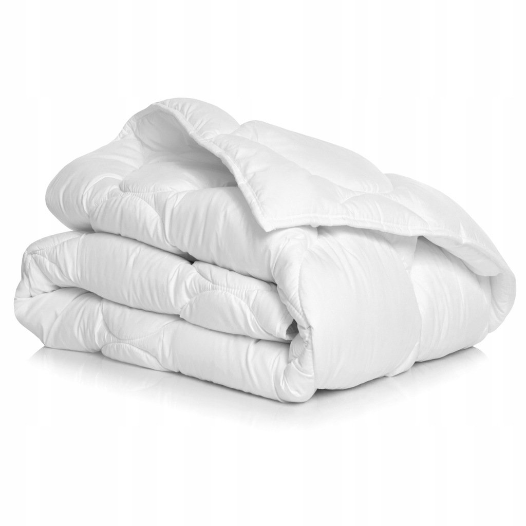 Zdjęcie przedstawiające Pikowana kołdra całoroczna LARS 140x200 cm, lekka i ciepła, idealna dla alergików