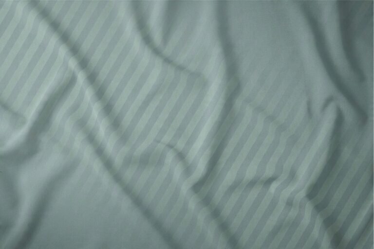 Zdjęcie przedstawiające Luksusowa pościel bawełniana w kolorze miętowym 160x200 cm z dwiema poszewkami