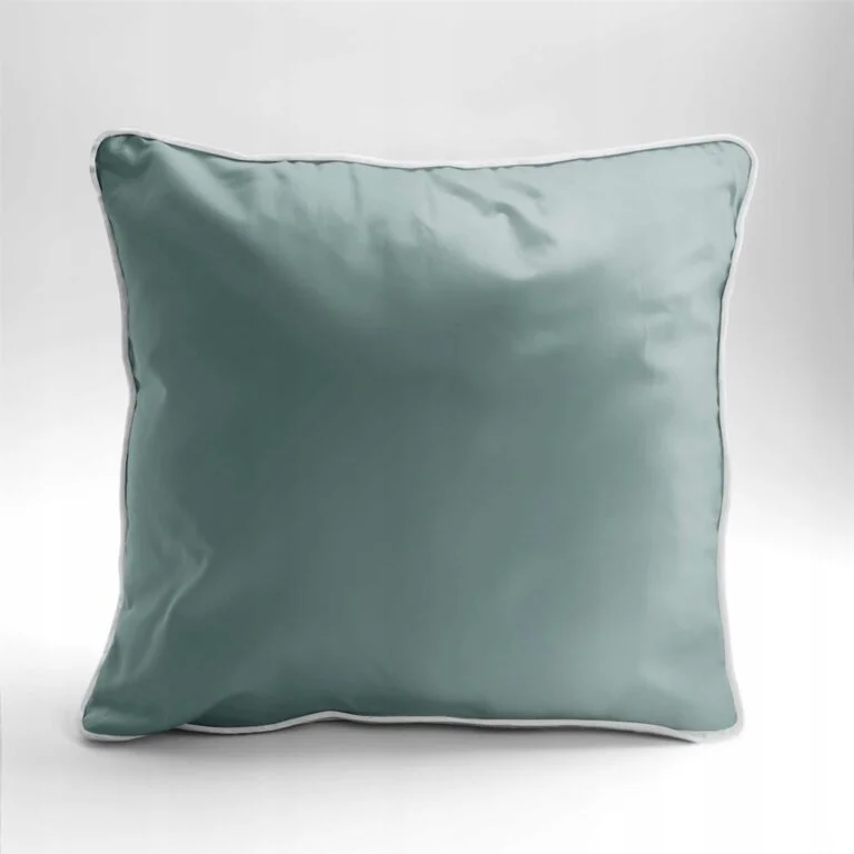 Zdjęcie przedstawiające Pościel satynowa miętowa 160x200 z ozdobną lamówką