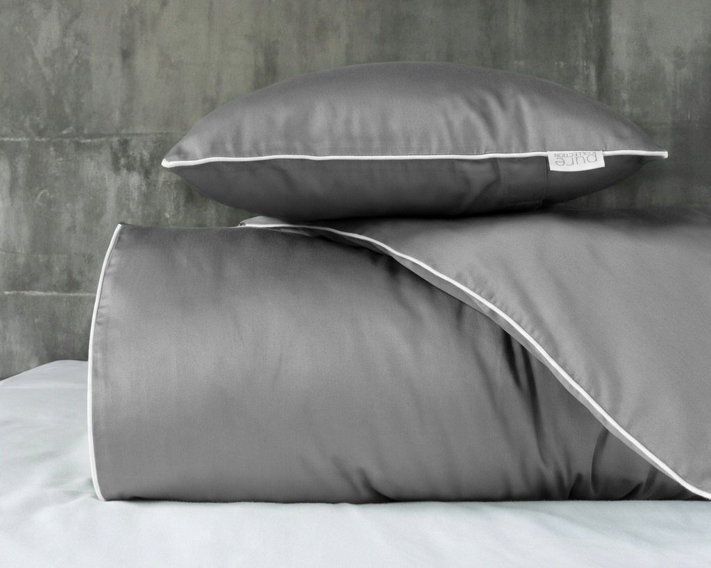 Zdjęcie przedstawiające Szary komplet pościeli 180x200 cm z makosatyny, miękka i elegancka w dotyku