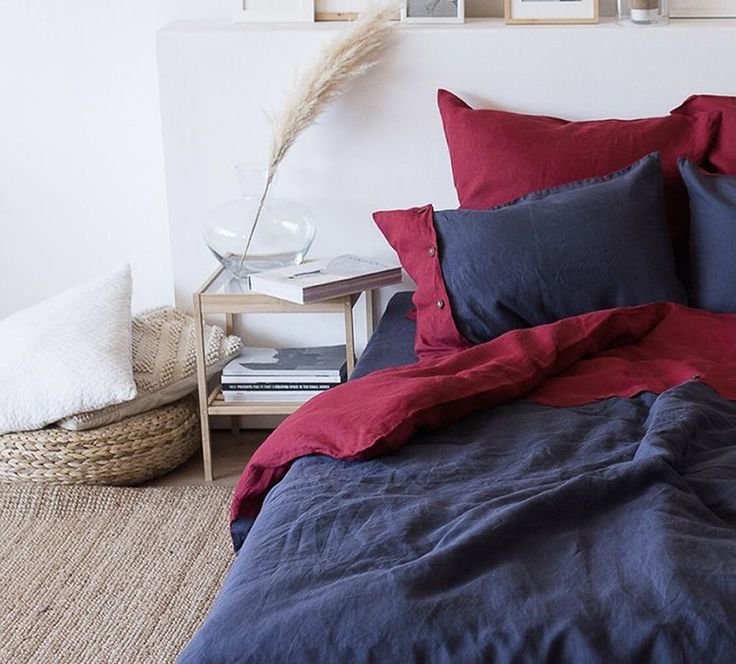 Zdjęcie wyróżniające wpis na temat o prawidłowym praniu pościeli z naturalnym puchem